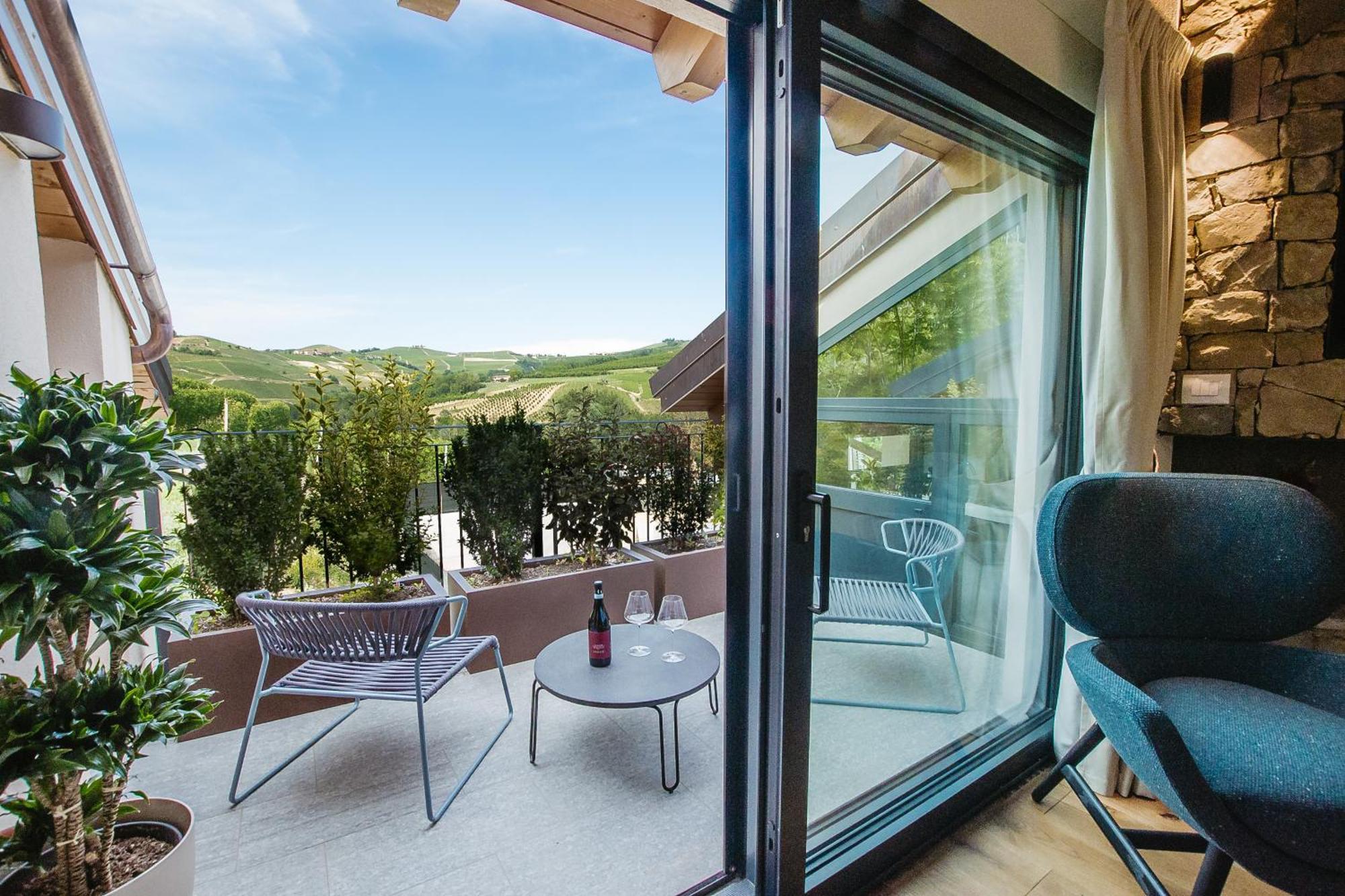 Garesio Wine Resort Serralunga d'Alba Dış mekan fotoğraf