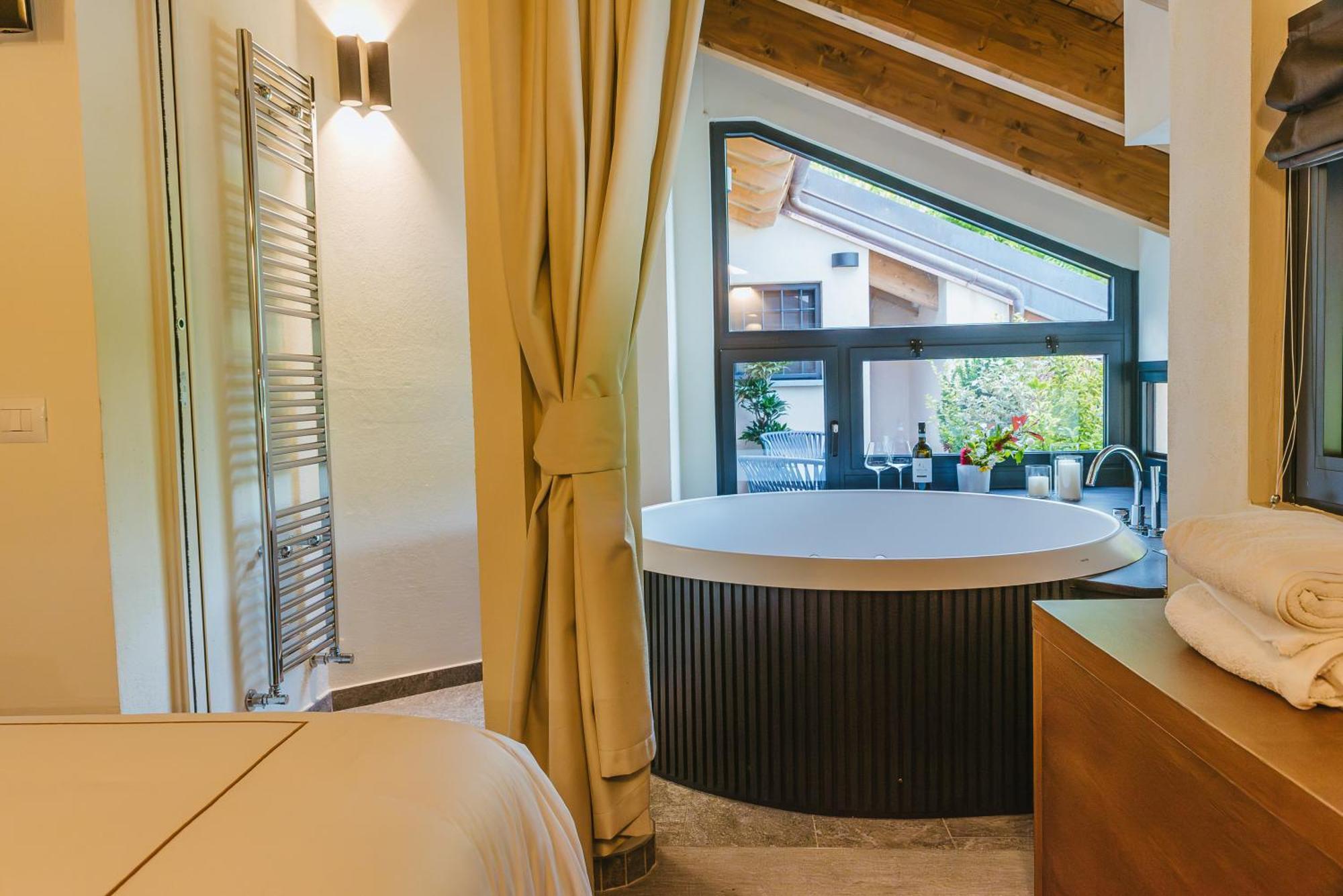 Garesio Wine Resort Serralunga d'Alba Dış mekan fotoğraf