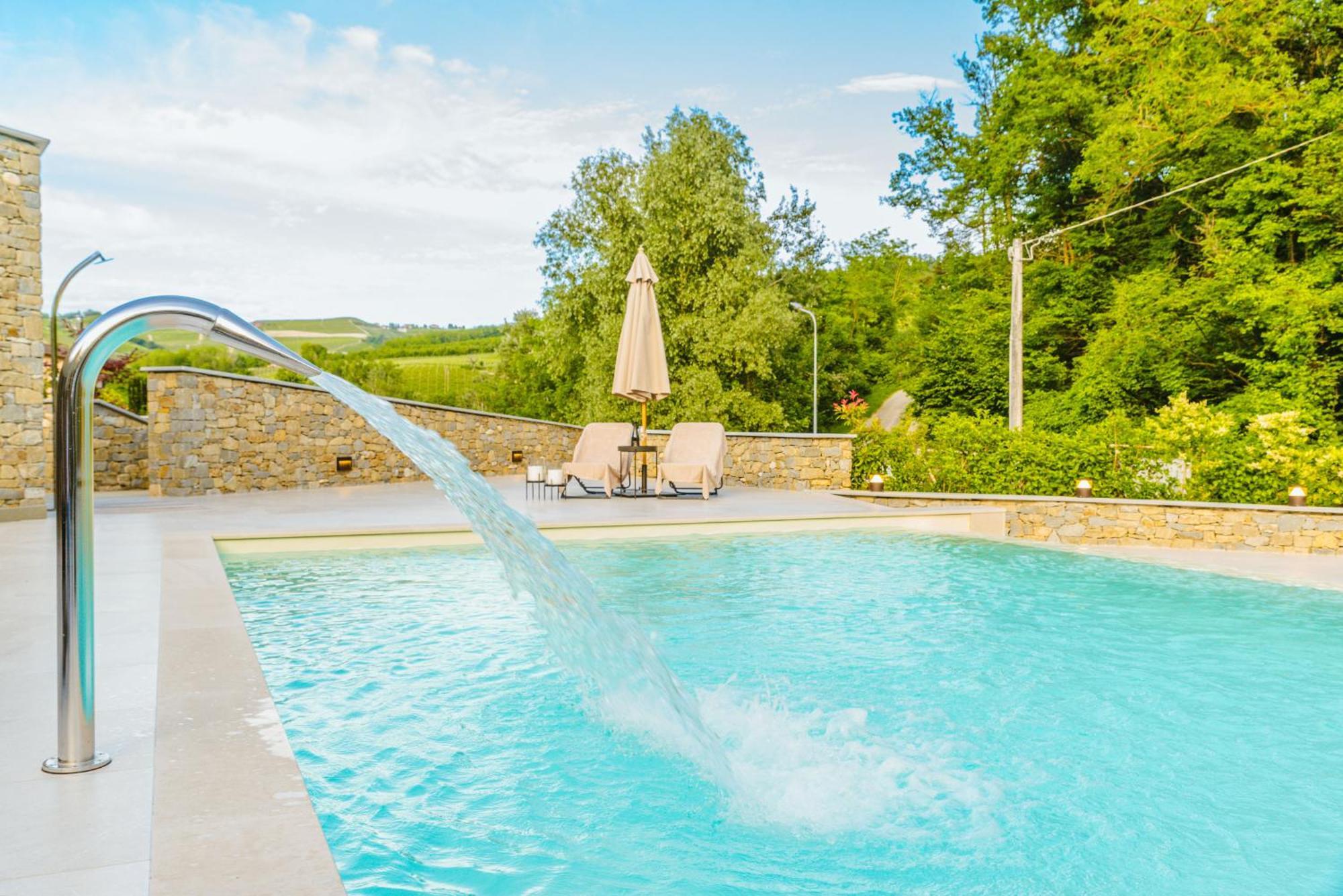 Garesio Wine Resort Serralunga d'Alba Dış mekan fotoğraf