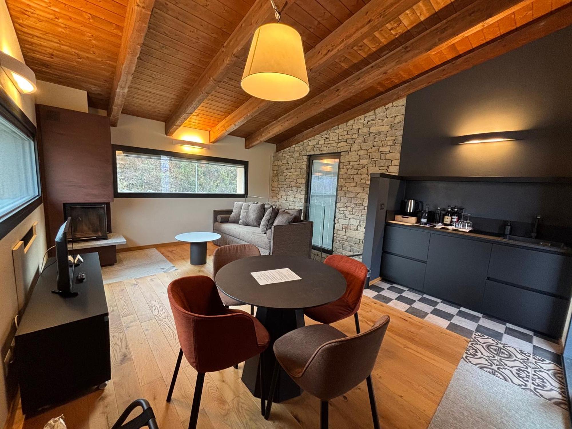 Garesio Wine Resort Serralunga d'Alba Dış mekan fotoğraf