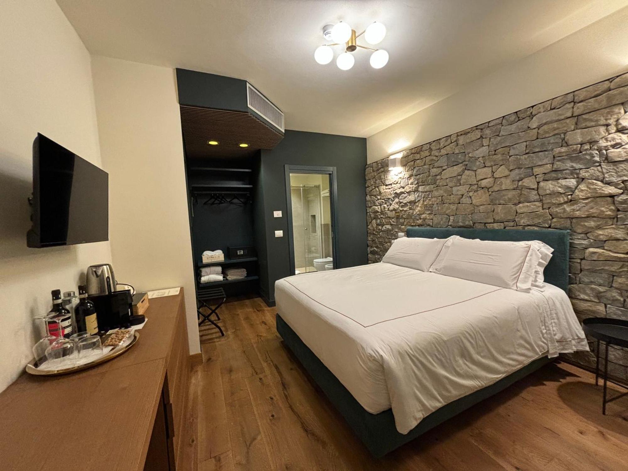 Garesio Wine Resort Serralunga d'Alba Dış mekan fotoğraf